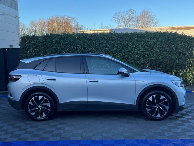 Image for 2023 Volkswagen ID.4 ID.4 PURE LIFE 52KWH // LOW MILEAGE // HEATED STEERING WHEEL // 19" DIAMOND CUT ALLOYS