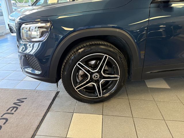 Image for 2023 Mercedes-Benz GLB Class 180 7 SEAT NIGHT PACKAGE