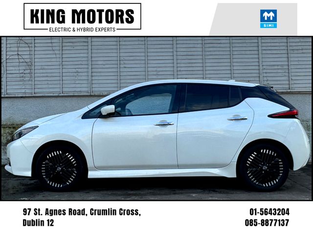 Image for 2024 Nissan Leaf N-CONNECTA / APPLE & ANDROID AUTO / 95.7% BATTERY SOH / NAV / RADAR CRUISE / PARK SENSORS / BALANCE OF 8 YEAR NISSAN BATTERY WARRANTY / *FINANCE PACKAGES AVAILABLE*