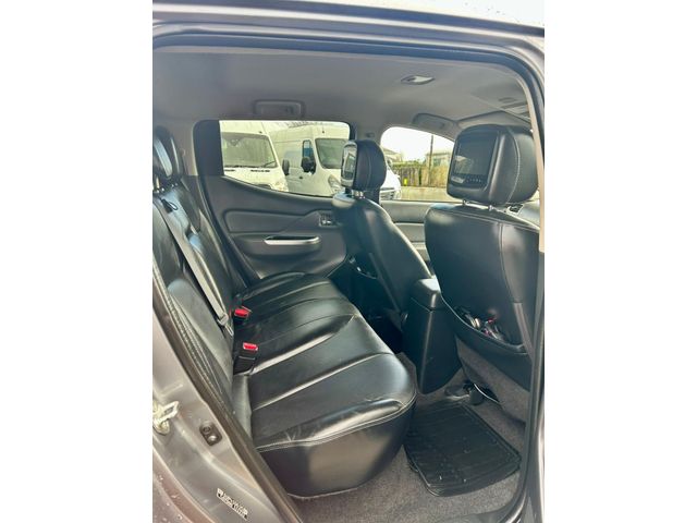 Image for 2018 Mitsubishi L200 DI-D 4WD WARRIOR DCB