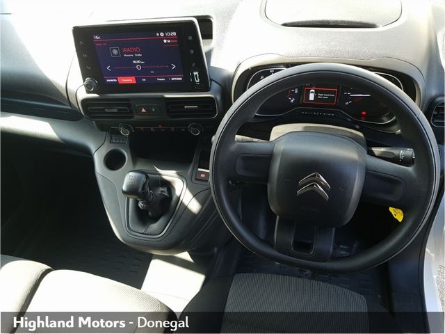 Image for 2022 Citroen Berlingo BERLINGO 1000 EPRISE PRO BHDI