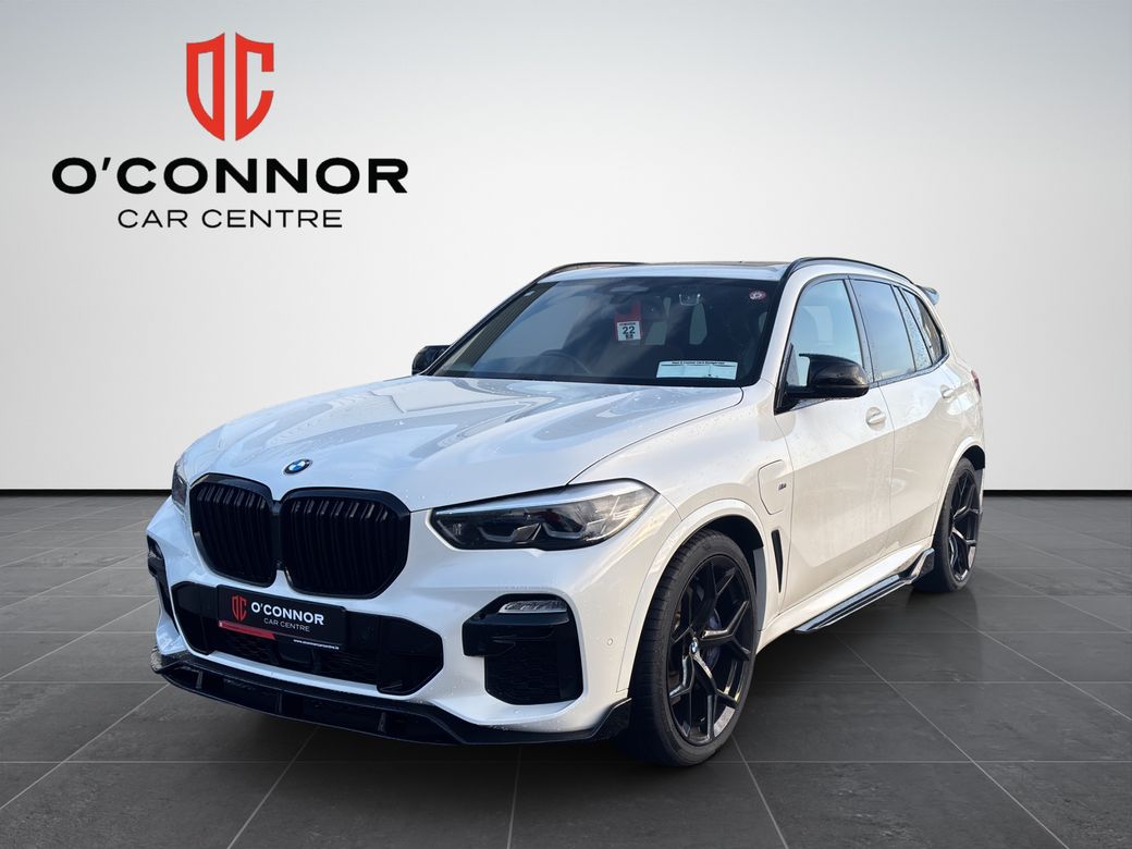 Image for 2020 BMW X5 “Power of a 3.0, comfort of a spa, presence of an M Sport — the X5 that does it all.”