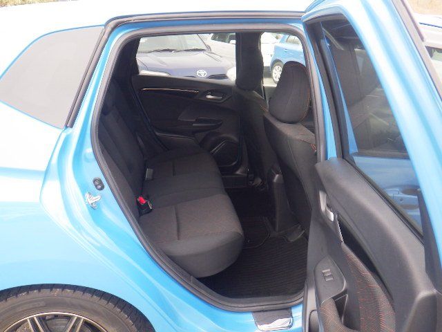 Image for 2015 Honda Fit 1.5 Petrol Hybrid Auto