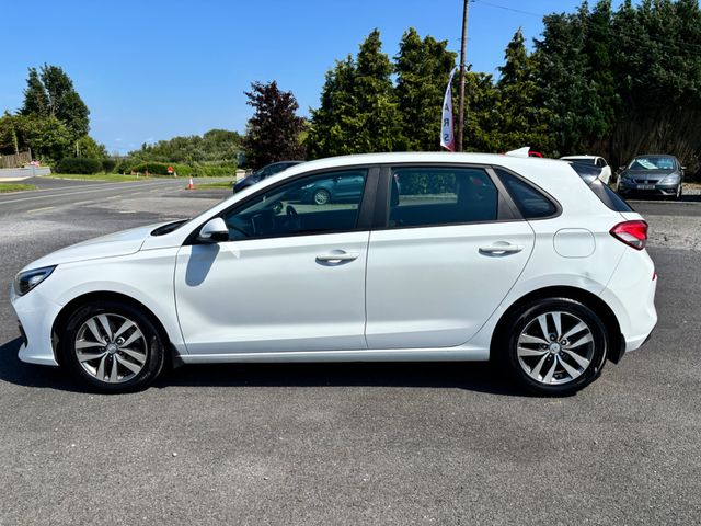 Image for 2020 Hyundai i30 i 30 Deluxe 1.6crdi Diesel 5DR