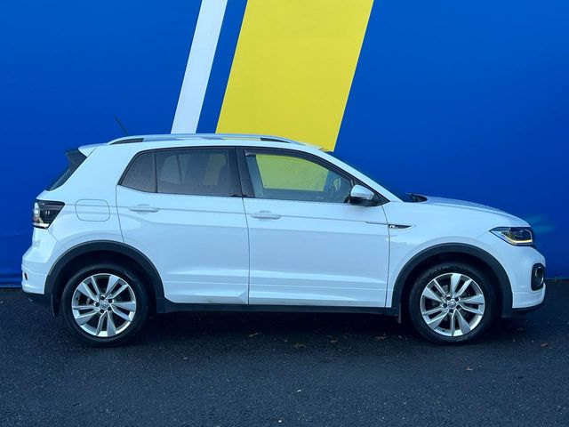 Image for 2019 Volkswagen T-Cross R-LINE 1.0 TSI // HEATED SEATS // PARKING SENSORS // ADAPTIVE CRUISE CONTROL