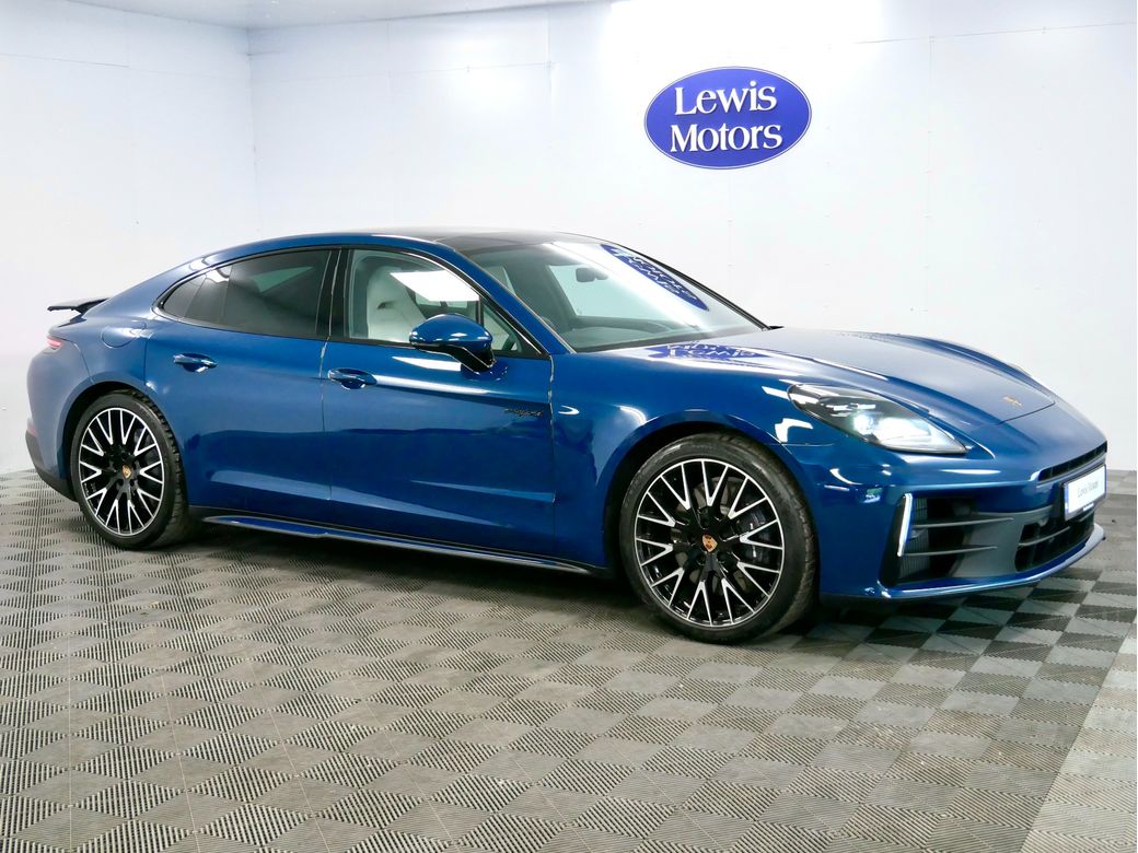 Image for 2025 Porsche Panamera 4 PDK 