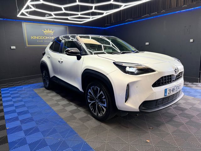 Image for 2021 Toyota Yaris Cross 1.5 Hybrid CVT Luna Sport