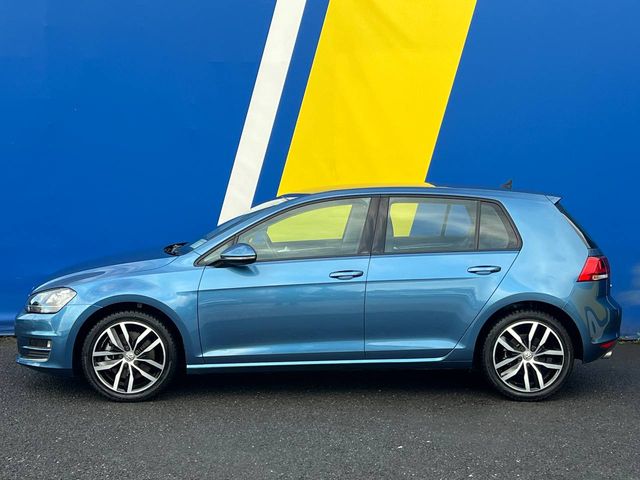 Image for 2015 Volkswagen Golf HIGHLINE 1.4 TSI AUTO // LOW MILEAGE // FULL SERVICE HISTORY // LEATHER HEATED SEATS 