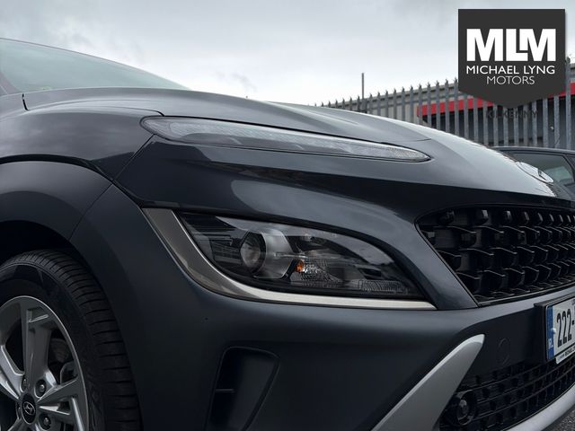 Image for 2022 Hyundai Kona Kauai Petrol TWO - Tone Roof 5DR