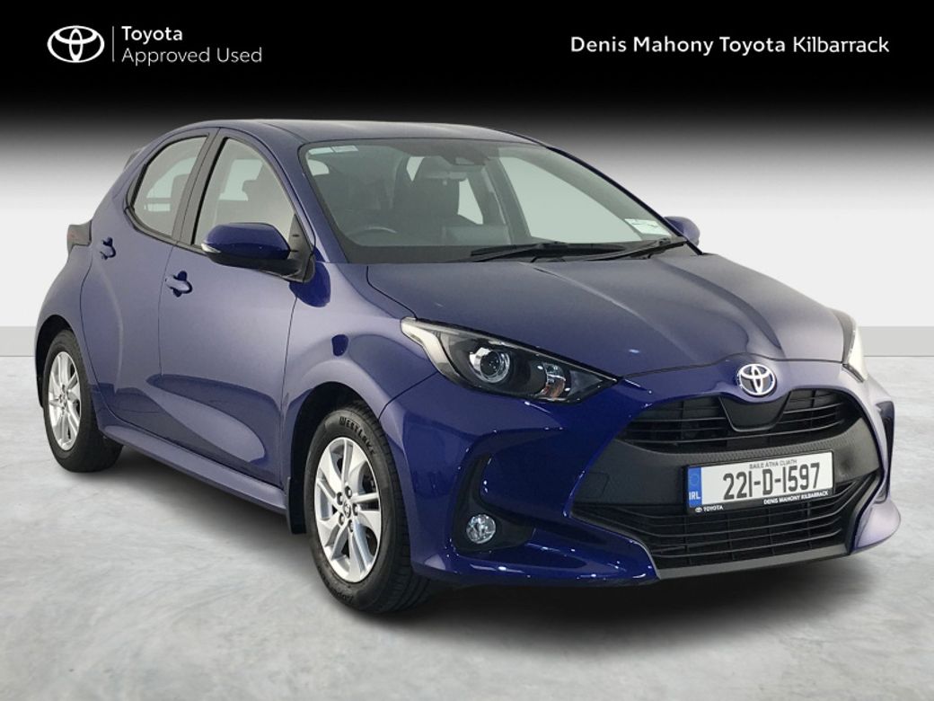 Image for 2022 Toyota Yaris HYBRID LUNA