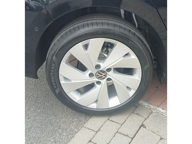 Image for 2026 Volkswagen Golf EDITION 75 1.5 TSI 116HP **APP CONNECT, REAR VIEW CAMERA, FINANCE AVAILABLE**