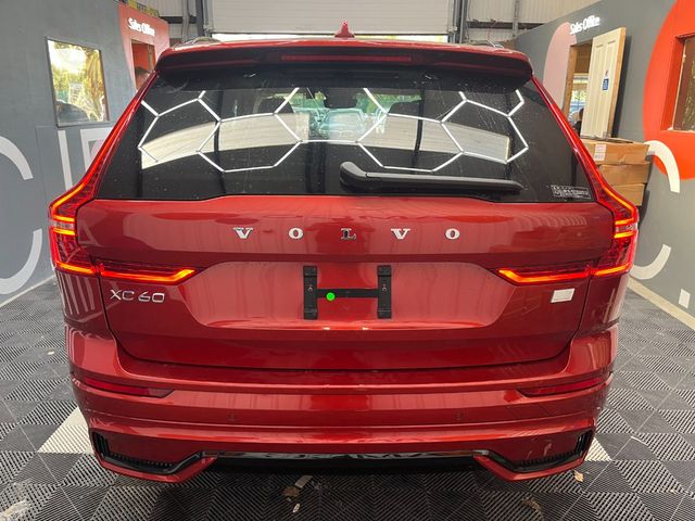 Image for 2024 Volvo XC60 2024 VOLVO XC60 T6 PLUG-IN 2.0 AUTOMATIC / CRUISE CONTROL / PARKING CAMERA / ELECTRIC MEMORY & HEATED SEATS / PANORAMIC SUNROOF / HEATED STEERING WHEEL / APPLE CARPLAY AND MORE