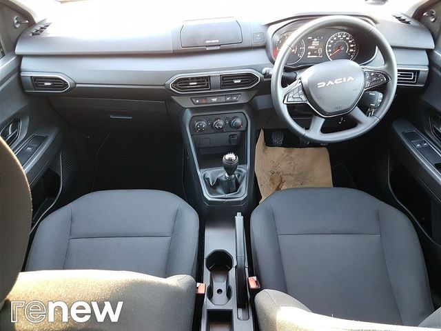 Image for 2025 Dacia Sandero Essential TCe 90 5Sp GSR2