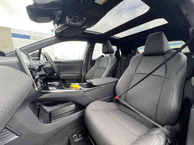 Image for 2024 Toyota bZ4X MOTION 71.4KWH // PANORAMIC SUNROOF // 360 PARKING CAMERAS // HEATED SEATS