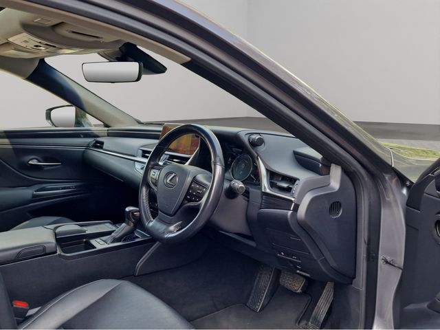 Image for 2021 Lexus ES 300h ES 300H AUTO * SELF CHARGING HYBRID * LOW KMS * FULL SPEC * BEST AVAILABLE * 