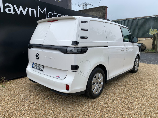 Image for 2023 Volkswagen ID. Buzz CARGO 77KWH 204 BHP // PRICE EXCL. VAT // 06/27 CVRT // ONE OWNER // GREAT CONDITION // CRUISE, BLUETOOTH AND PARKING SENSORS // 