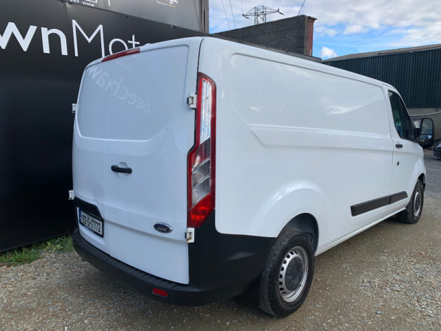 Image for 2019 Ford Transit Custom 300 LWB 2.0 105PS // LOW MILEAGE // CVRT 08/26 // FULL SERVICE HISTORY //