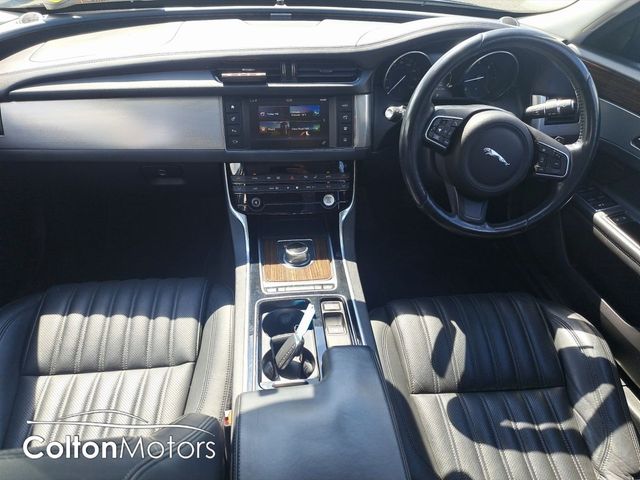 Image for 2016 Jaguar XF 2.0 D 180PS Portfolio Manual