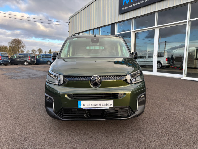 Image for 2026 Citroen Berlingo Row 2 Wav Conversion