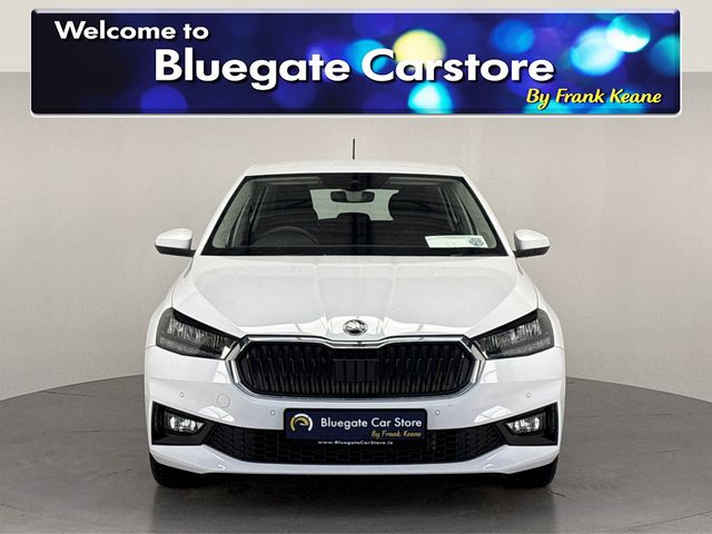 Image for 2025 Skoda Fabia SEL 1.0 MPI 80HP**DIGITAL DASH**MULTIFUNCTIONAL STEERING WHEEL**PARKING SENSORS**ANDROID AUTO**CLOTH INTERIOR**AIR CONDITIONING**FINANCE AVAILABLE**