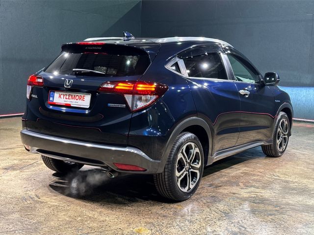 Image for 2018 Honda Vezel 1.5 HYBRID AUTOMATIC - FACTORY ALOYS - HONDA SENSING - CRUISE CONTROL - PUSH BUTTON START/STOP
