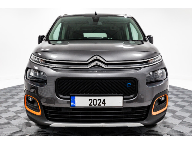 Image for 2024 Citroen Berlingo ë-FLAIR XTR XL Long 50kWh Auto 136HP - 7Seater
