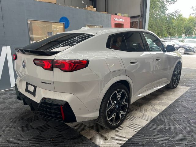 Image for 2024 BMW iX2 2024 BMW Ix2 4WD XDRIVE 30 M-SPORT AUTOMATIC / CRUISE CONTROL / PARKINNG CAMERA / ELECTRIC MEMORY & HEATED SEATS / AMBIENT LIGHTS / PADDLE SHIFTERS AND MORE