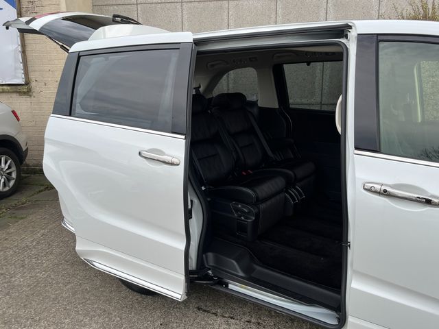 Image for 2019 Honda Odyssey ABSOLUTE 7 SEATER AUTOMATIC HYBRID 2.0 PETROL //POWER SLIDING REAR DOORS//REVERSE CAMERA//ADAPTIVE CRUISE CONTROL//KEYLESS ENTRY//