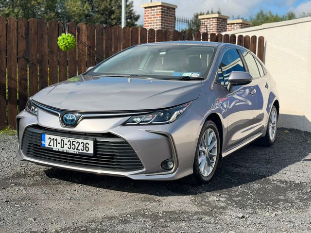 Image for 2021 Toyota Corolla 1.8 Hybrid Luna Saloon