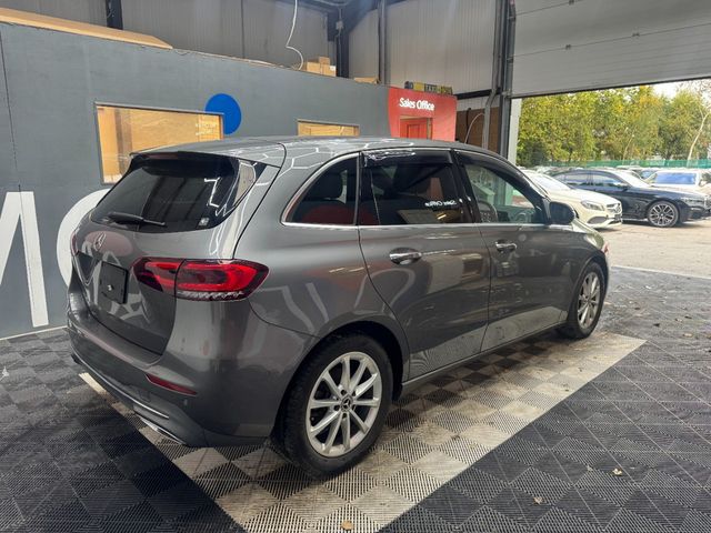 Image for 2019 Mercedes-Benz B Class 2019 MERCEDES-BENZ B180 AUTOMATIC 1.4 / CRUISE CONTROL / PARKING CAMERA / ELECTRIC MEMORY & HEATED SEATS / PADDLE SHIFTERS AND MORE