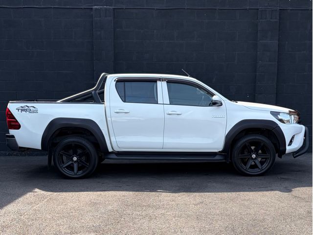 Image for 2019 Toyota Hilux 2.4 D-4D Active DCAB 4WD 5DR