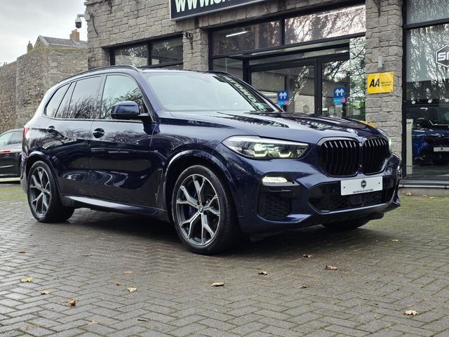 Image for 2021 BMW X5 X5 45E M-SPORT N15 SEATER BUSINESS UTILTY. FINANCE ARRANGED. SIMI. AA APPROVED
