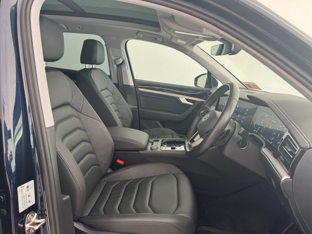 Image for 2024 Volkswagen Touareg 3.0TSI PHEV 381HP 4M DSG Elegance