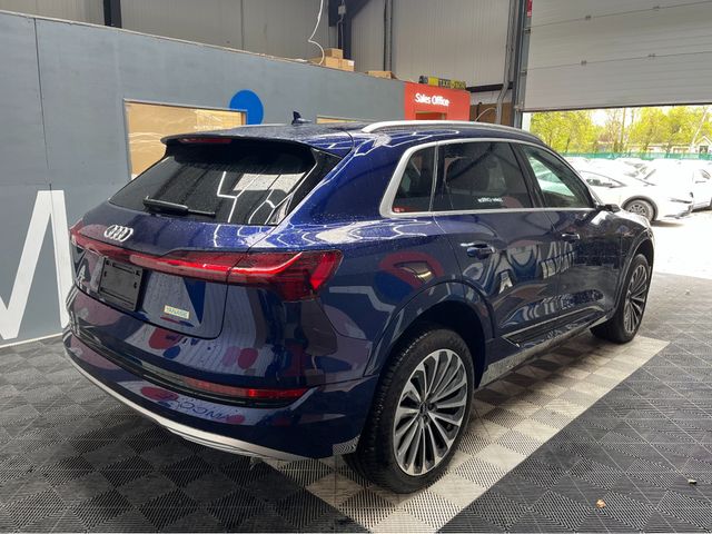 Image for 2021 Audi e-tron €30950 2021 AUDI E-TRON QUATTRO AUTOMATIC / CRUISE CONTROL / 360° CAMERA / ELECTRIC MEMORY & HEATED SEATS / PADDLE SHIFTERS / PANORAMIC SUNROOF / AMBIENT LIGHTS / APPLE CARPLAY AND MORE