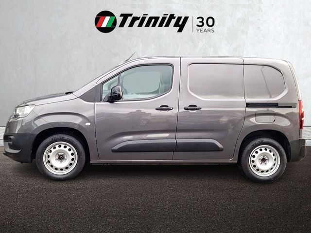 Image for 2024 Toyota Proace LOW MILEAGE ** METALLIC GREY ** ONE OWNER ** TRINITY MOTORS **