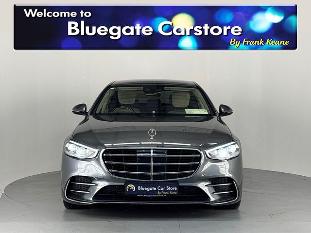 Image for 2022 Mercedes-Benz S Class 580 E LWB AMG LINE**BURMESTER SOUND SYSTEM**FRONT ELECTRIC HEATED SEATS**REAR HEATED SEATS**CREAM LEATHER INTERIOR**AMBIENT LIGHTING**20" ALLOYS**REVERSE CAMERA**ELECTRIC TAILGATE**WIRELESS CHARGING**