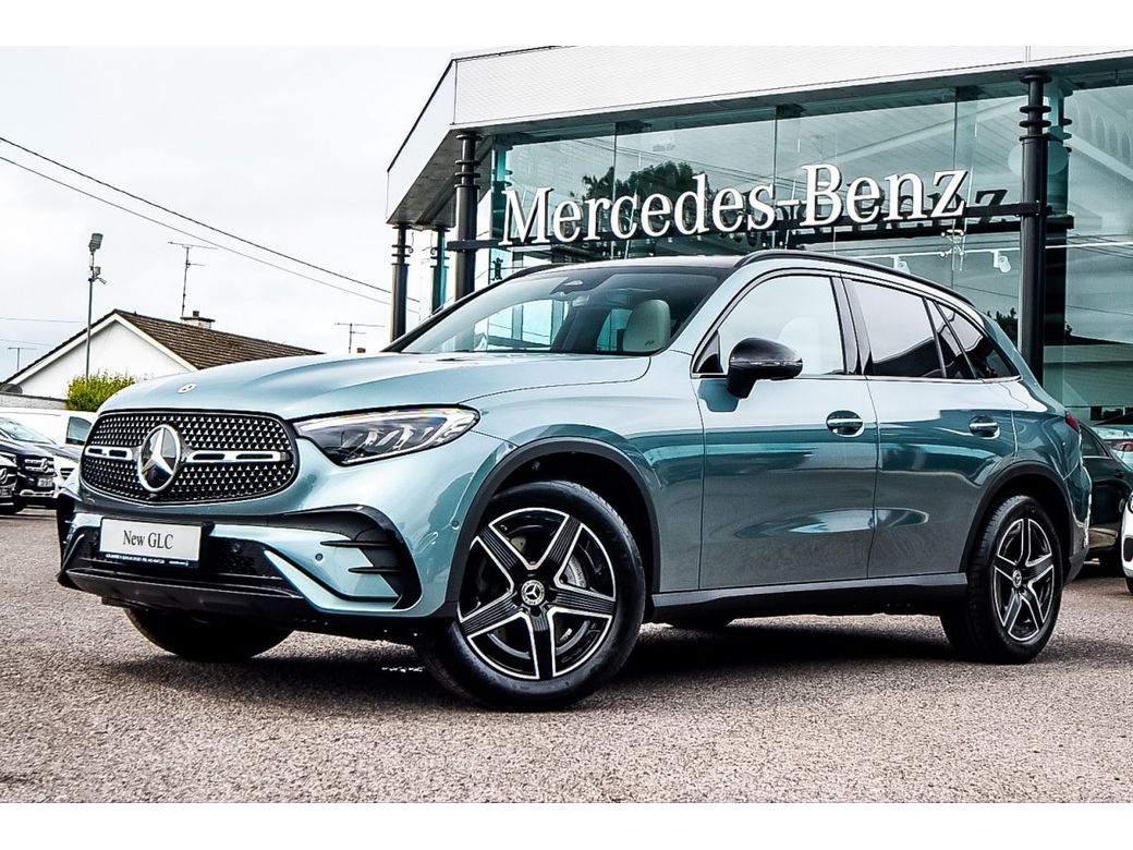 Image for 2025 Mercedes-Benz GLC Class 220d AMG 4Matic Pan Roof Night Pack
