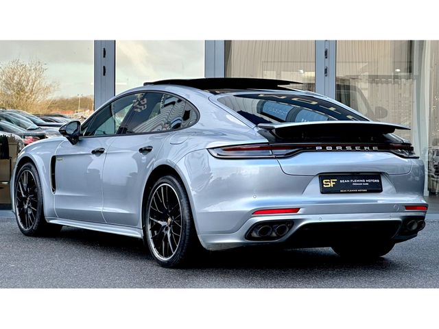 Image for 2022 Porsche Panamera 2+2 E-HY E-HYBRID CARBON TRIM