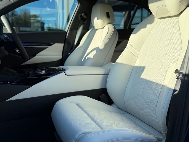 Image for 2026 BMW 5 Series 530e M Sport