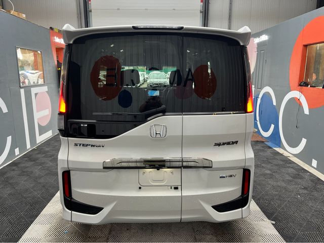 Image for 2020 Honda Stepwagon €28950 2020 HONDA STEPWAGON 7 SEATER SPADA EX HYBRID G SENSING 2.0 AUTOMATIC / CRUISE CONTROL / REVERSE CAMERA / HEATED SEATS / 7 SEATS AND MORE