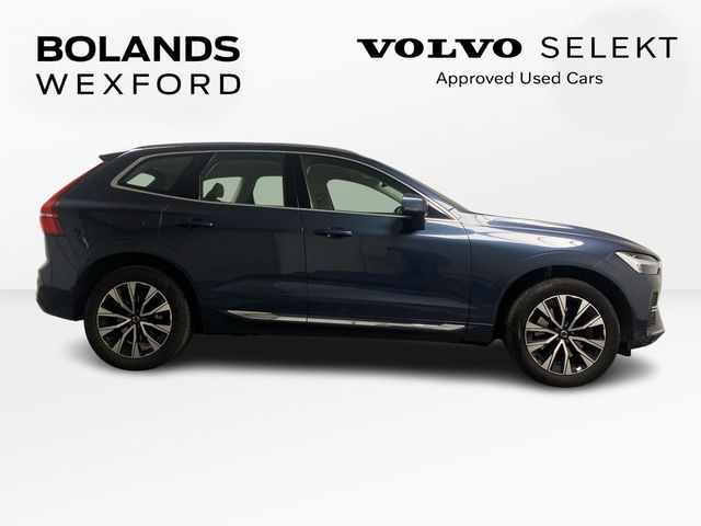 Image for 2022 Volvo XC60 Denim Blue Plus Diesel mild hybrid