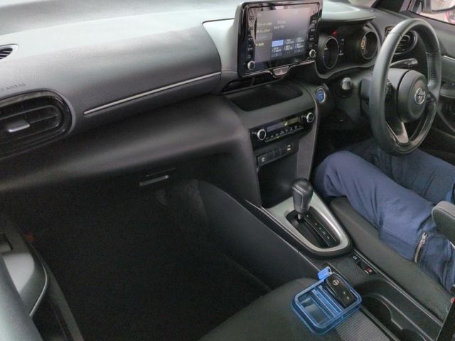 Image for 2021 Toyota Yaris Cross YARIS CROSS - 1.5 AUTOMATIC - FACTORY ALLOYS - CRUISE CONTROL - REAR CAMERA