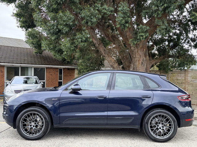 Image for 2014 Porsche Macan D S 5DR A