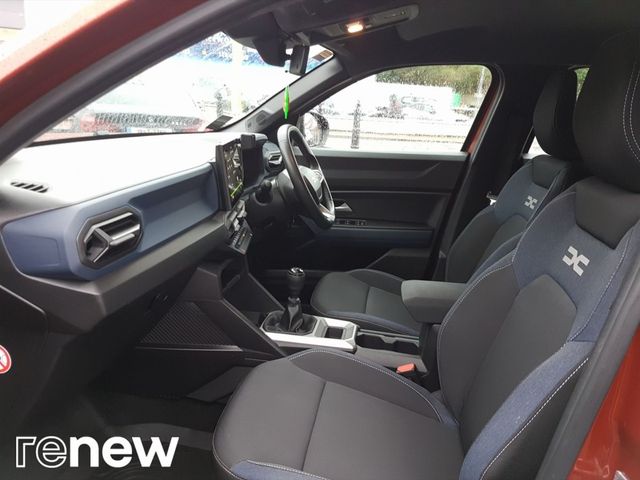 Image for 2025 Dacia Duster Expression MHEV 140 E06X