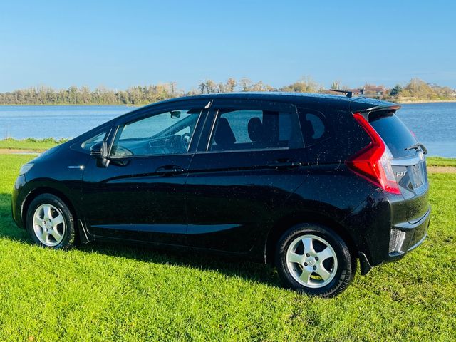 Image for 2014 Honda Fit 2014 HONDA FIT IN BLACK HYBRID CAR WITH ONLY 90 K ON THE CLOCK
