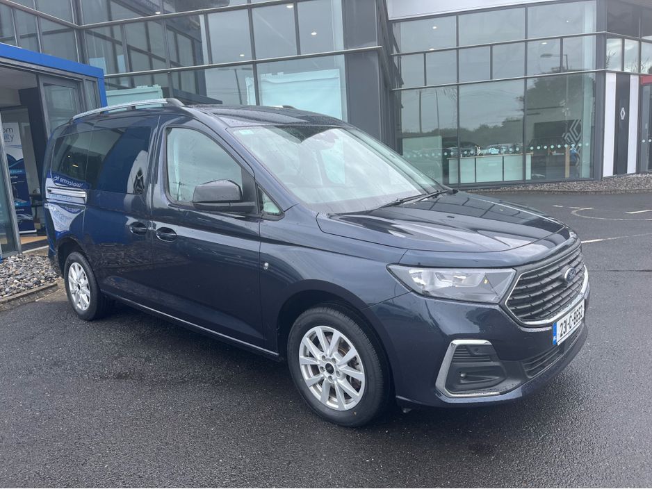 Image for 2023 Ford Tourneo Connect Wheelchair Accessible Taxi Spec manual