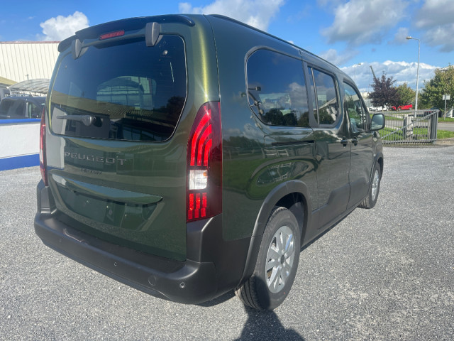 Image for 2026 Peugeot Rifter Wheelchair Accessible