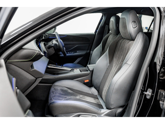 Image for 2024 Peugeot 308 E-GT 54kWh 155HP