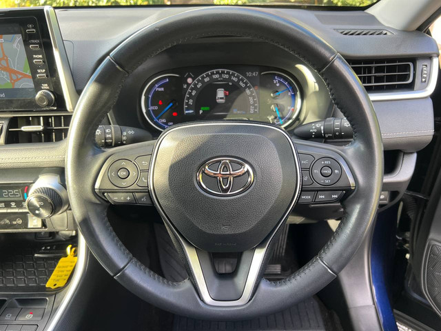 Image for 2021 Toyota Rav4 SOL 2.5 HYBRID AUTO // LEATHER HEATED SEATS // SATELLITE NAVIGATION // LANE ASSIST
