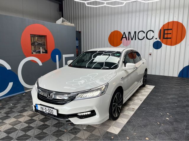 Image for 2019 Honda Accord €18950 2019 HONDA ACCORD HYBRID EX 2.0 AUTOMATIC / CRUISE CONTROL / REVERSE CAMERA / ELECTRIC MEMORY & HEATED SEATS / HEATED REAR SEATS / PADDLE SHIFTERS AND MORE